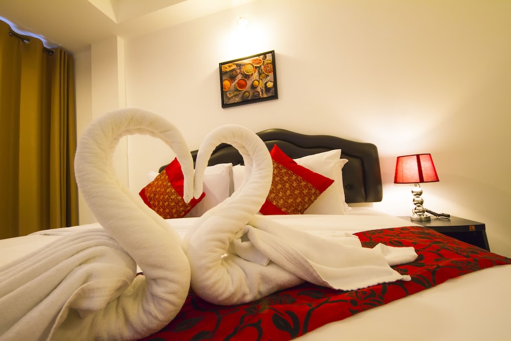 Th Beach Hotel 45/64