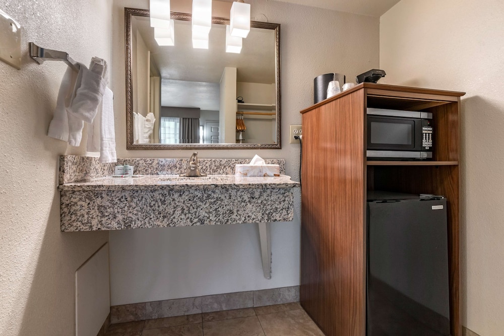 Best Western Town House Lodge 15/33