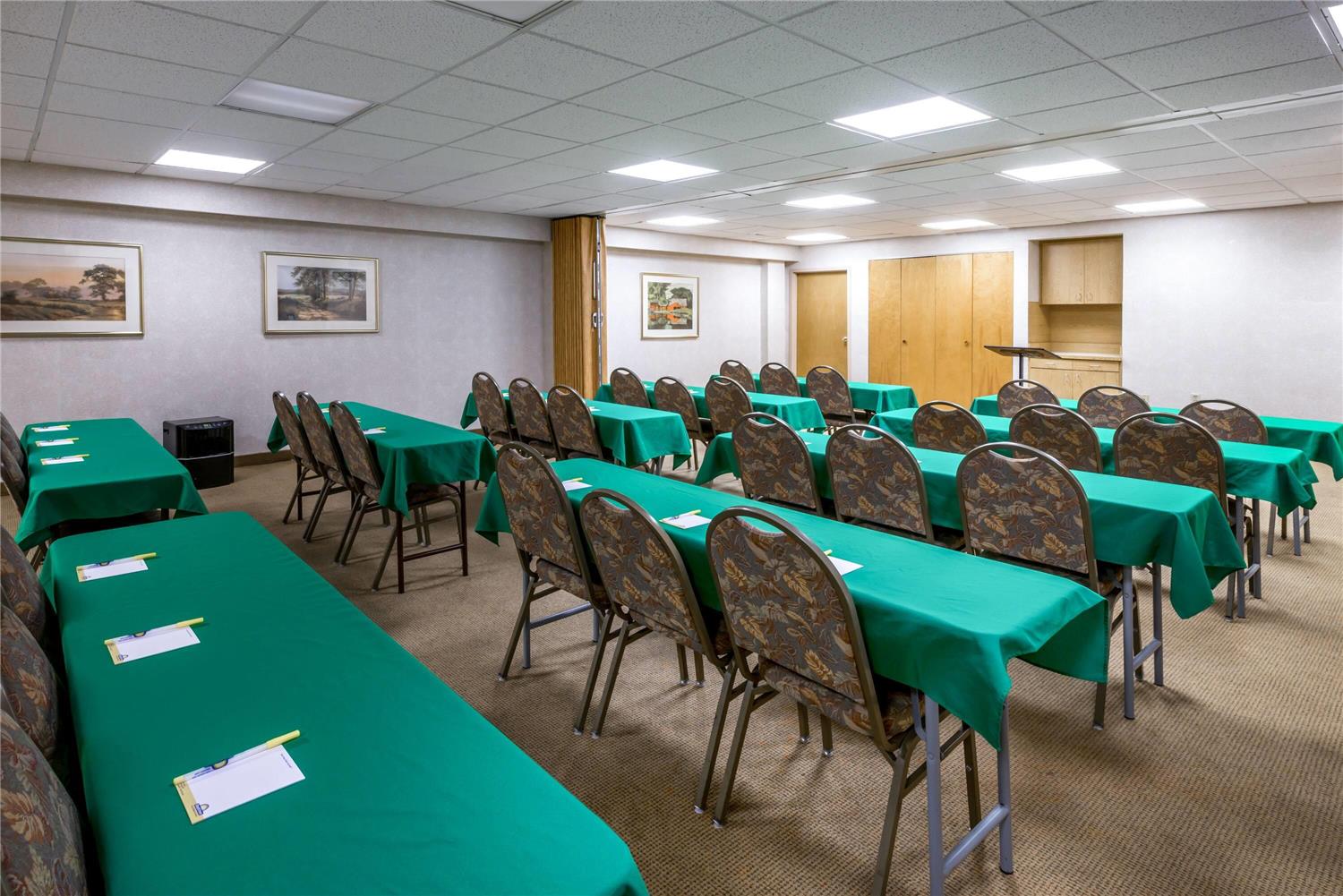 Days Inn By Wyndham Vineland 6/12