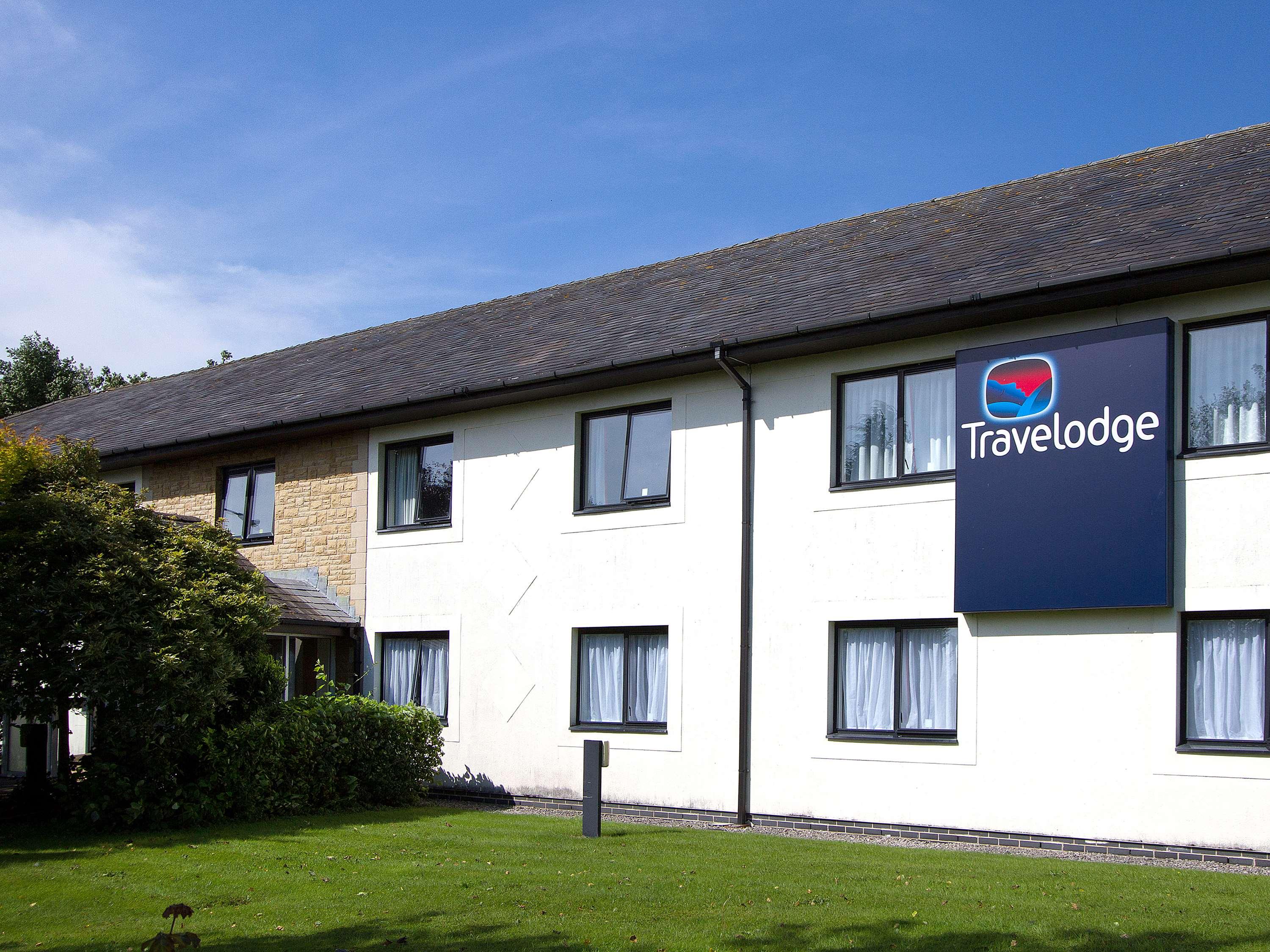 Travelodge Burton M6 Northbound 3/14