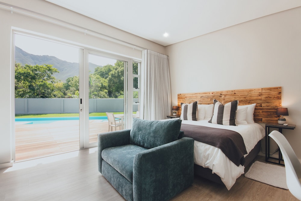 A Riverbed Guesthouse 37/50