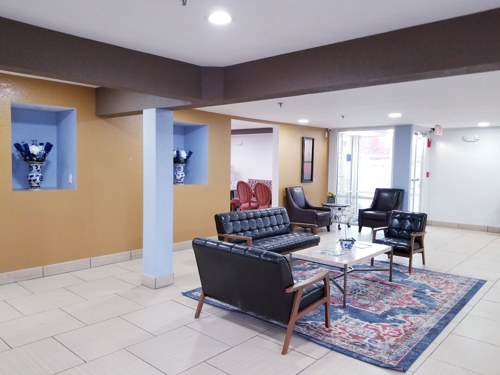Travelodge By Wyndham Fort Wayne North 2/38