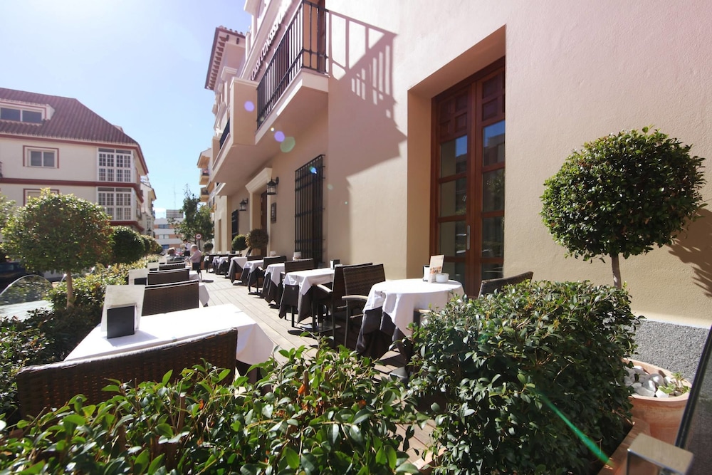 Hotel Casa Consistorial 49/53