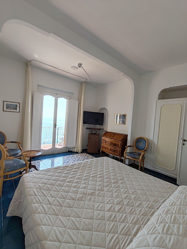 Grand Hotel Excelsior 10/59