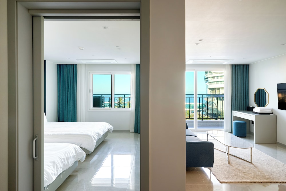 Hotel Withus Jeongdongjin 24/48