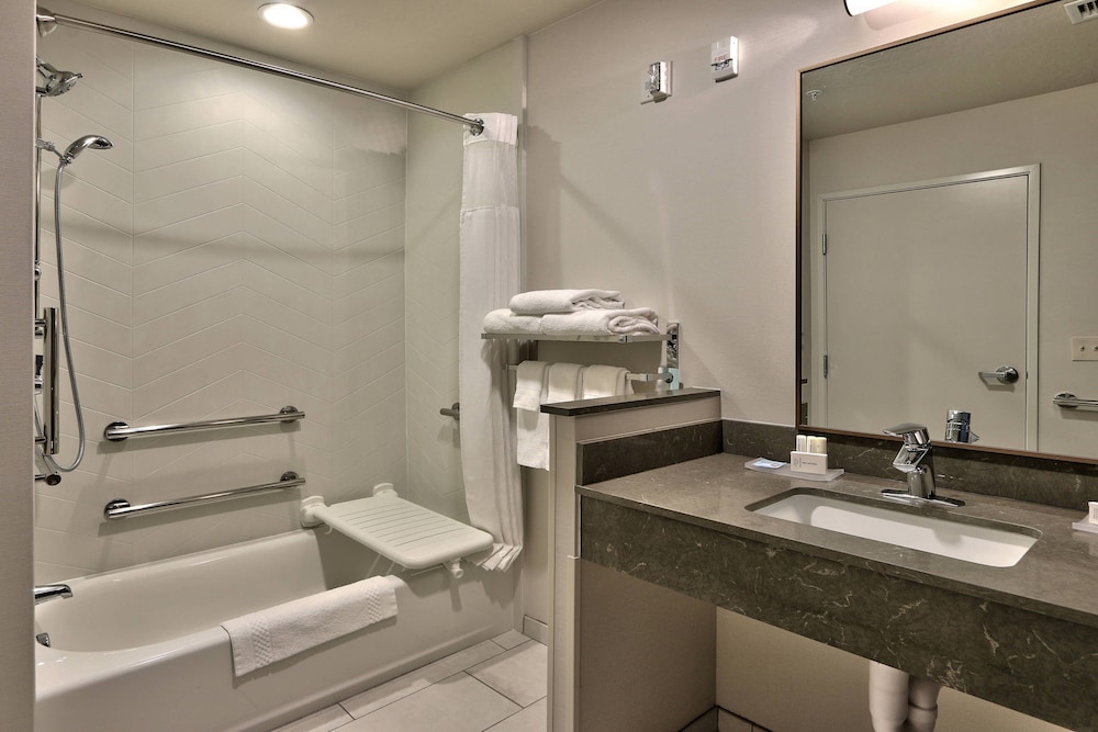 Fairfield Inn & Suites By Marriott Albuquerque North 9/32