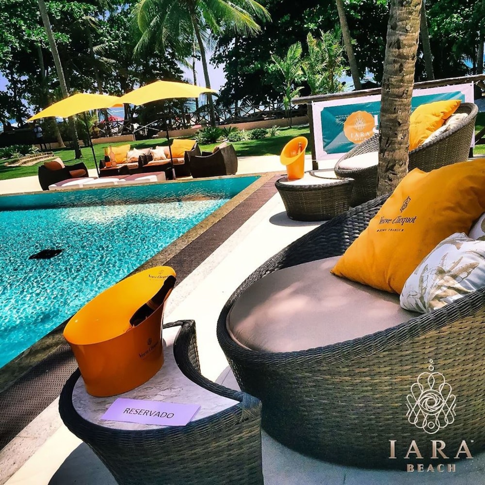 Iara Beach Hotel 9/60