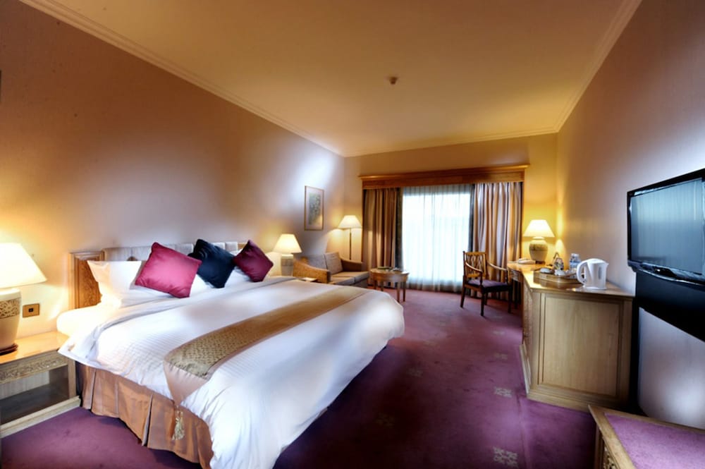 Riverside Majestic - Puteri Wing 18/60