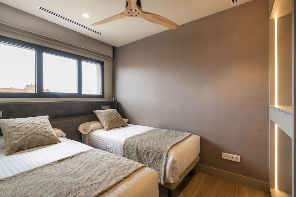 2 BEDROOMS, LUXURY, APARTMENT, PARK VIEW, BALCONY