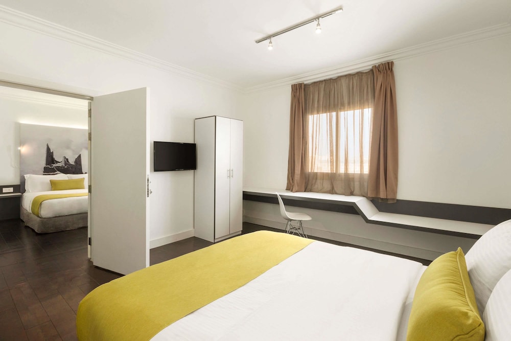 Super 8 Al Riyadh By Wyndham 10/33