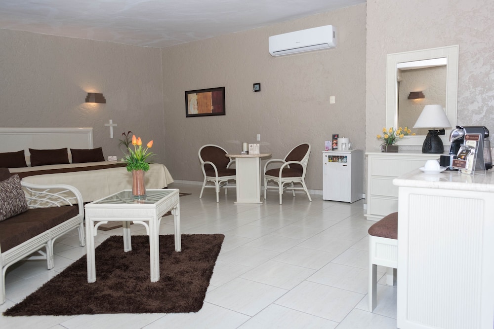 Hotel Layfer del Centro, Cordoba, Ver 42/48