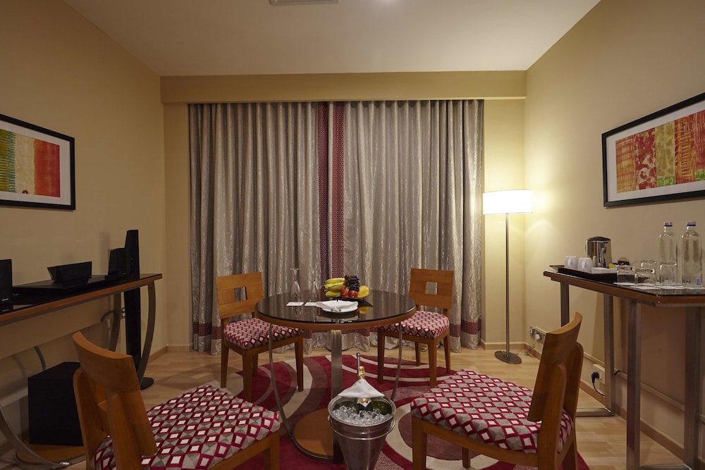 Turyaa Chennai 47/75