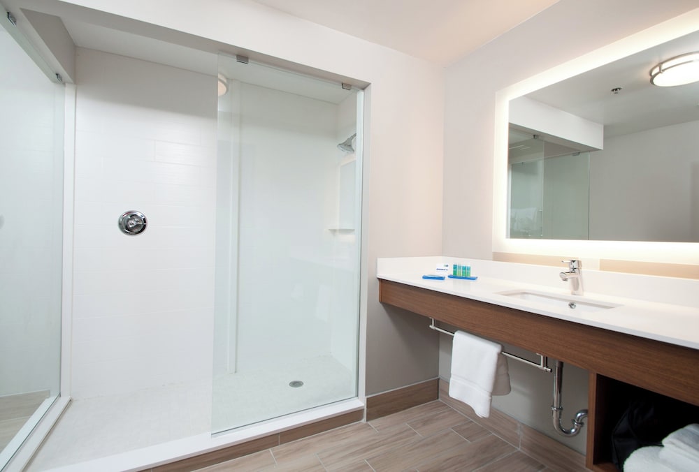 Holiday Inn Express Quantico - Stafford 49/50
