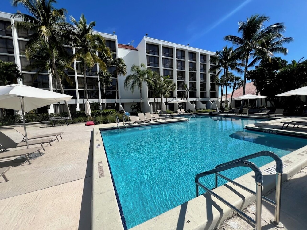 88 Palms Hotel and Event Center 55/59