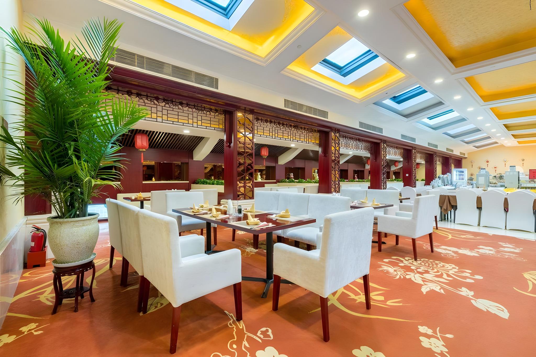 Shanxi Hotel 18/24