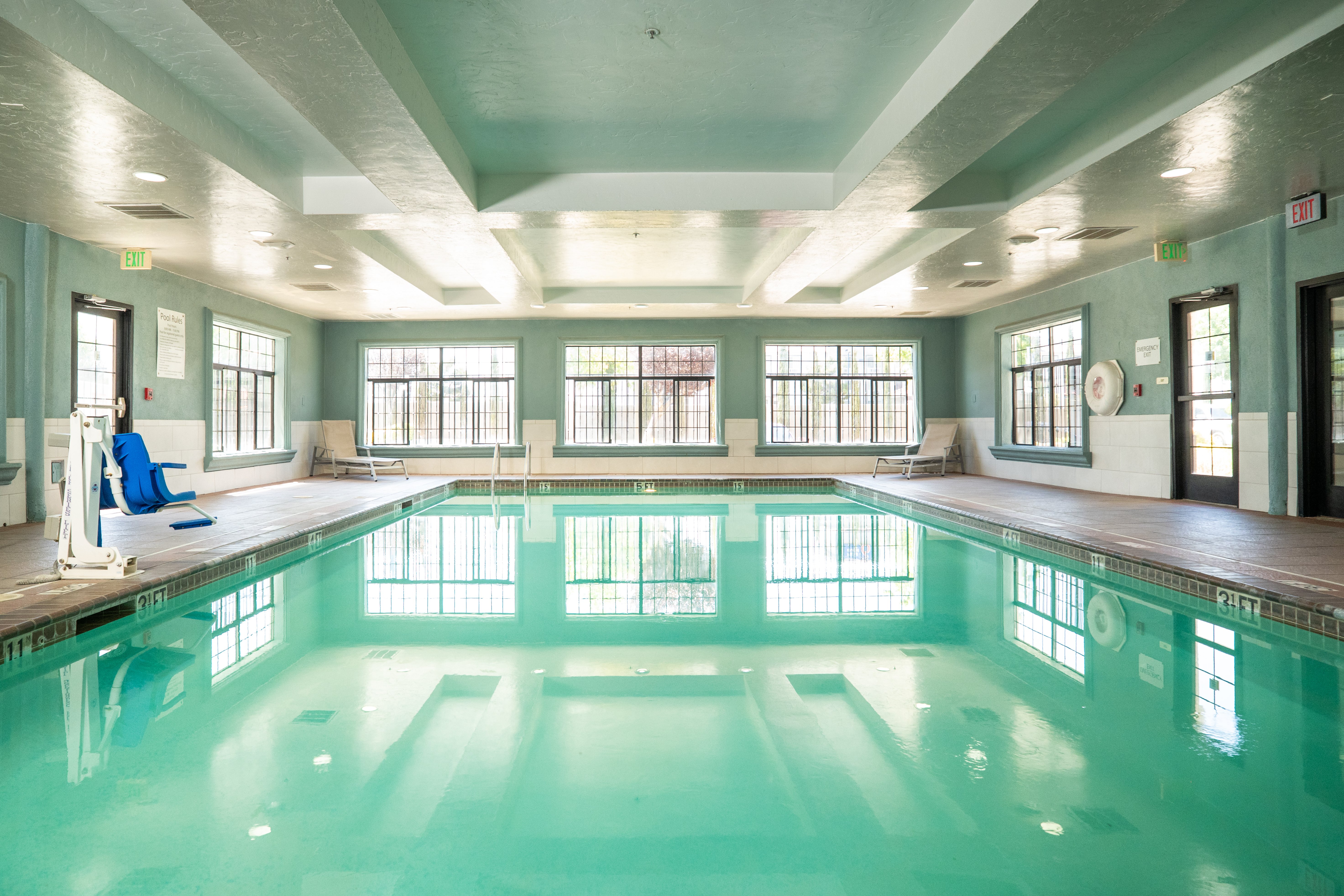 Holiday Inn Express Hotel & Suites Hesperia 36/56