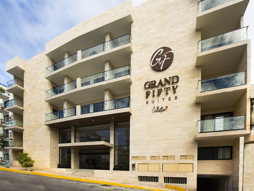 Grand Fifty Suites 8/65