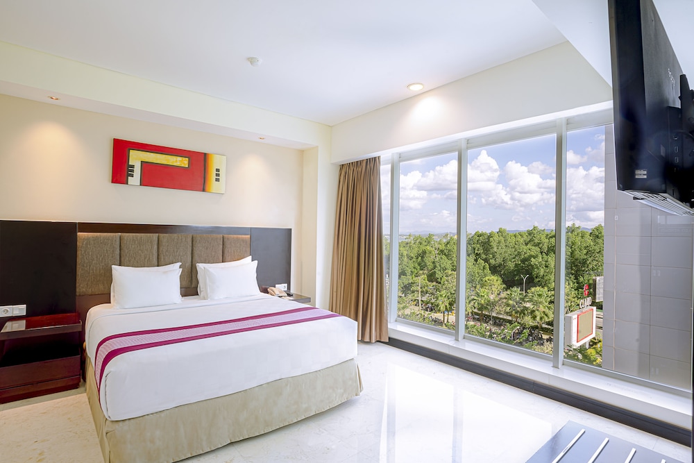 Claro Hotel Kendari 23/62