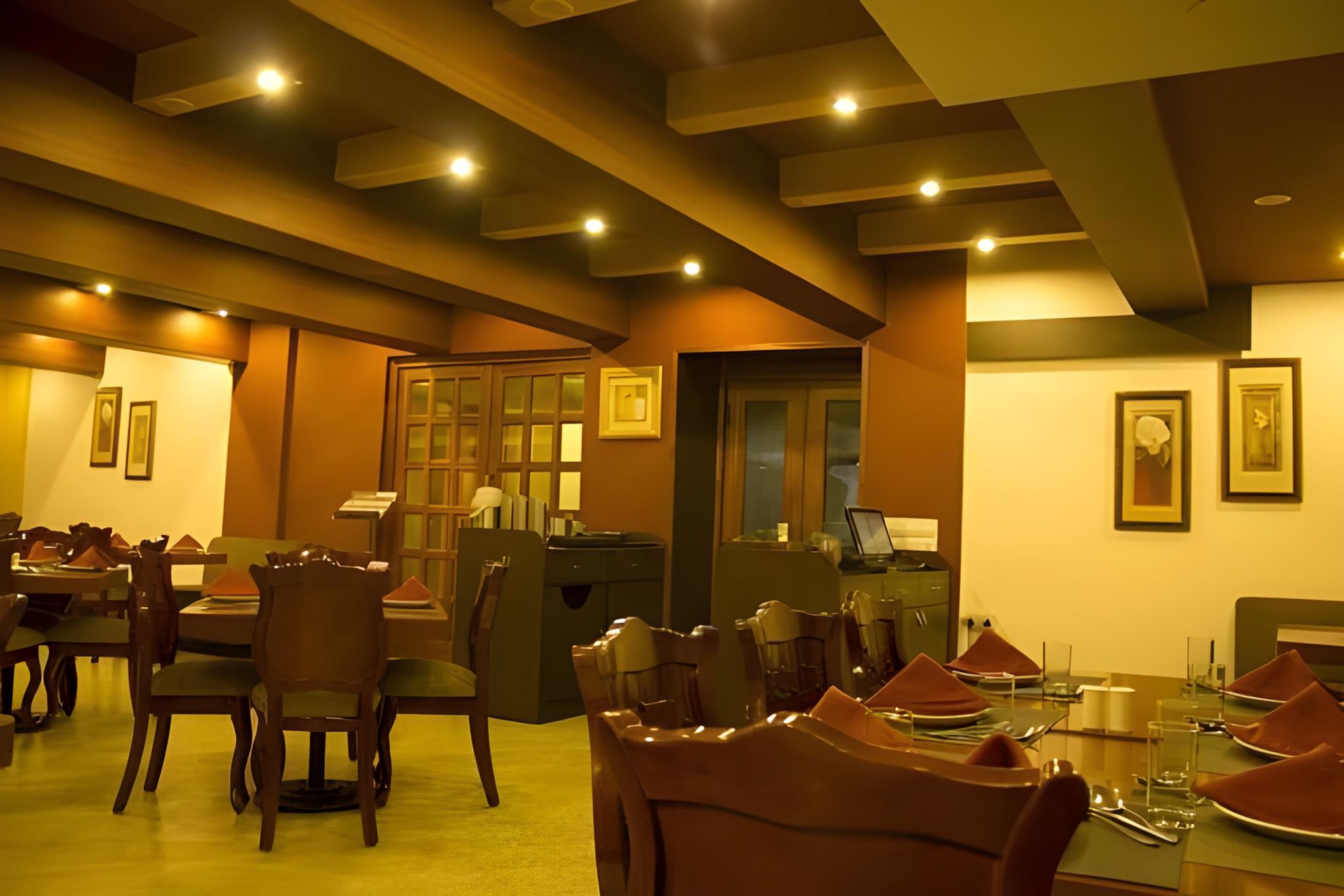 Hotel Ganga Regency 29/34
