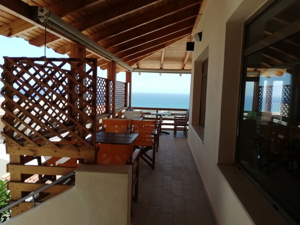 Creta Suites 52/70