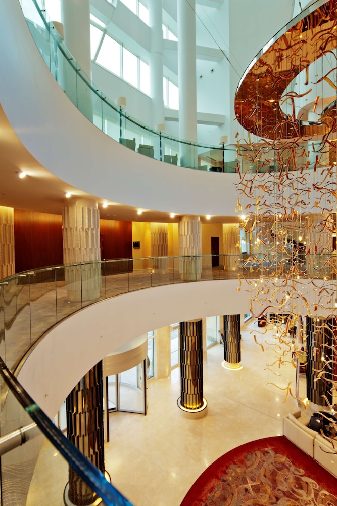 Hilton Baku 57/64