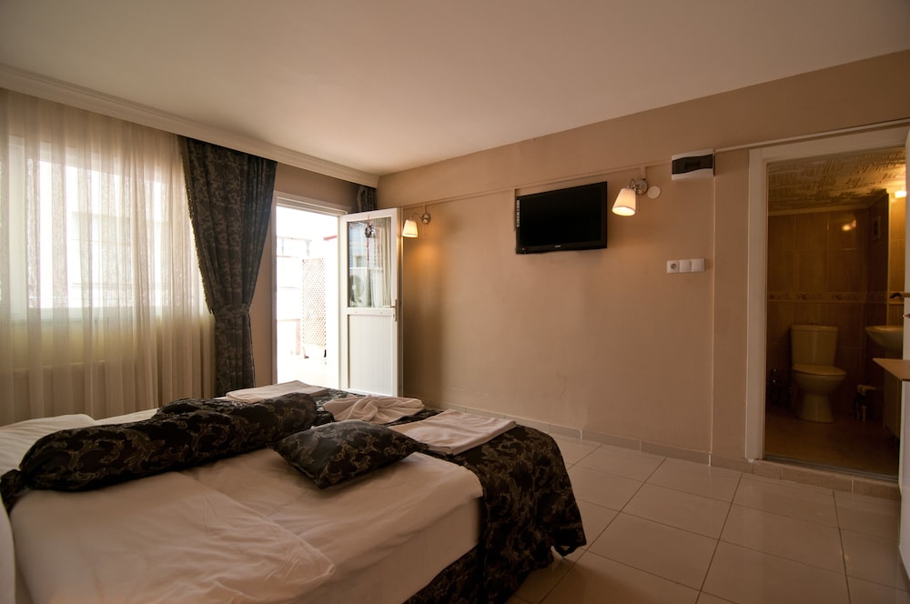 Safran Suites Apart 20/50