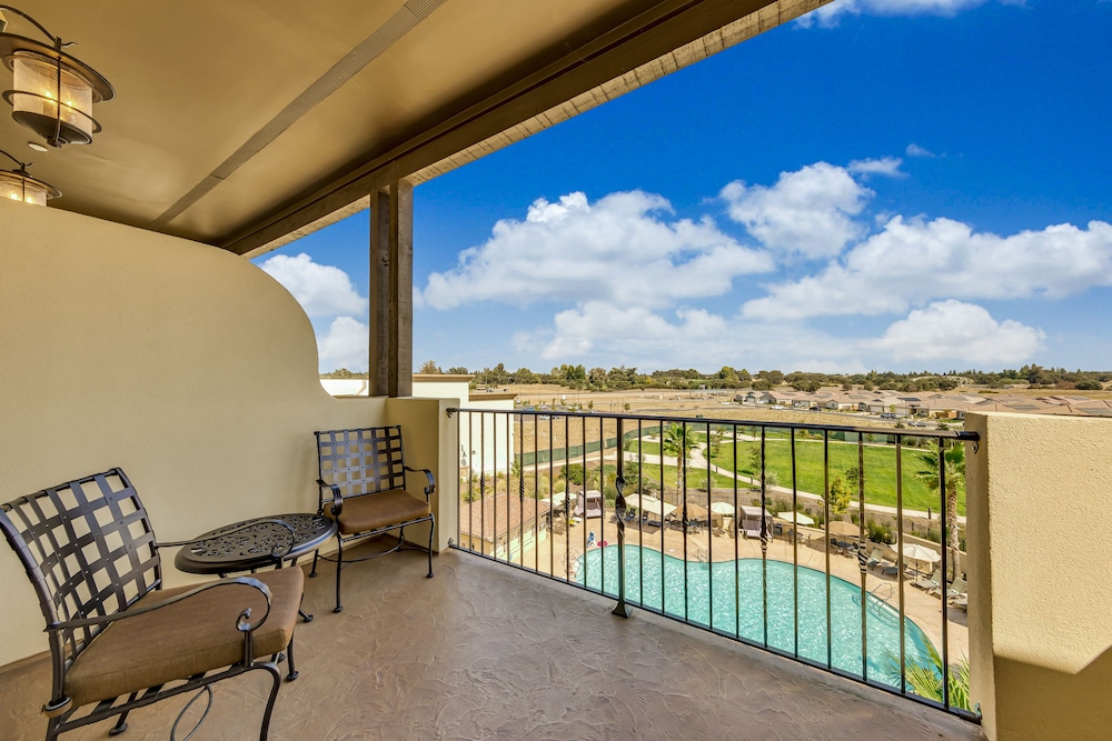 The Murieta Inn & Spa 24/50