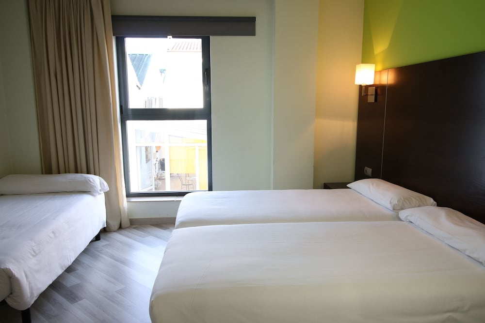 Hotel Cardena 41/68