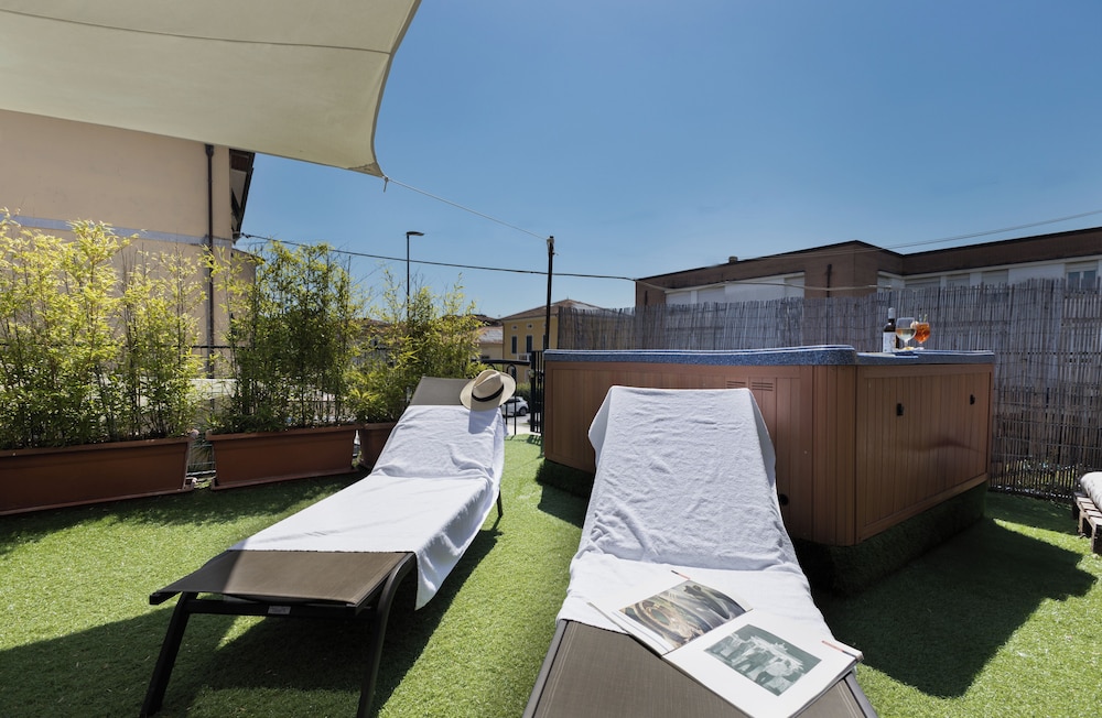 Hotel Bernardino 39/62
