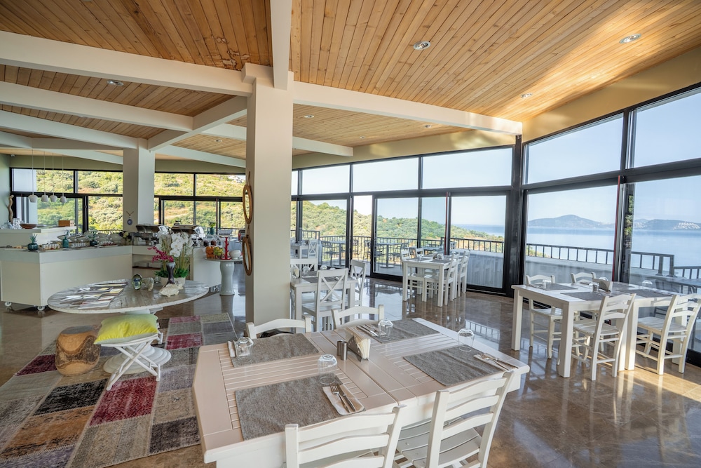 Med Inn Boutique Hotel 41/56
