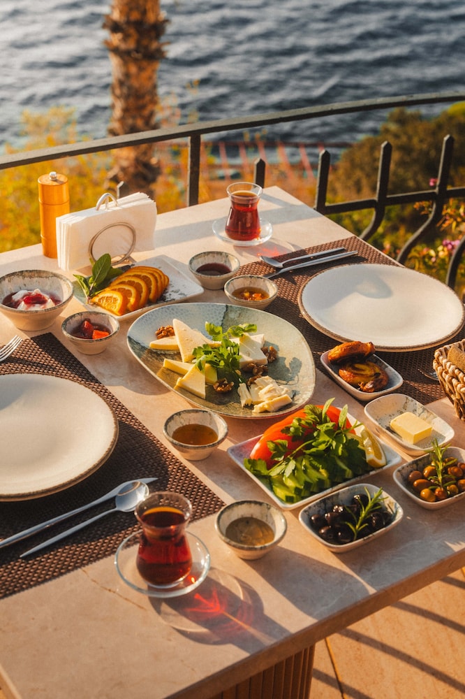 Villa Hotel Tamara 56/70