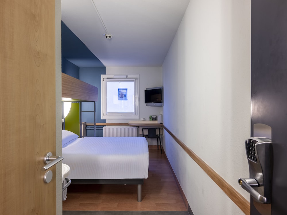 غرفة بسرير مزدوج، Ibis budget Duesseldorf Willich 7/7