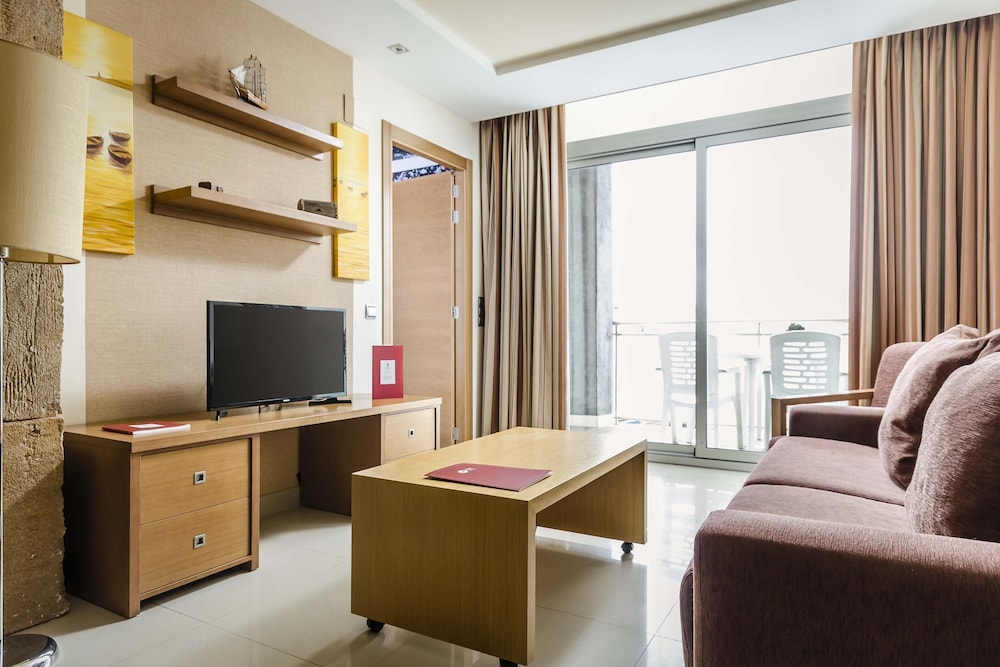Dorma Cunit Suites & SPA 36/60