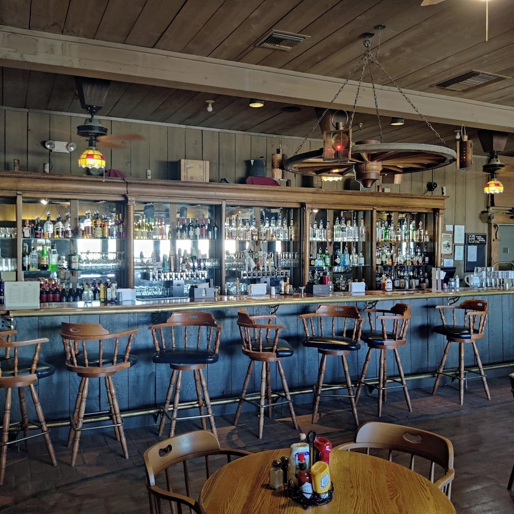 Stovepipe Wells Village Hotel 30/47