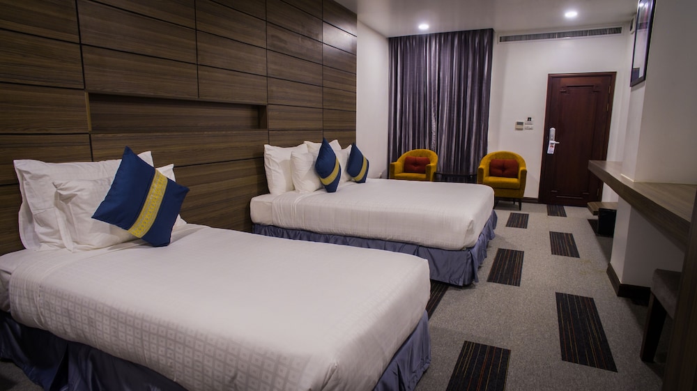 Family Boutique Hotel 41/71
