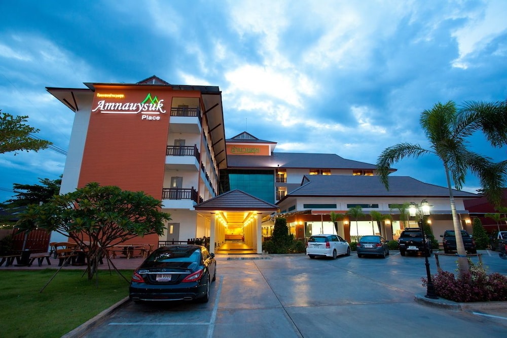 Amnauysuk Hotel 47/47