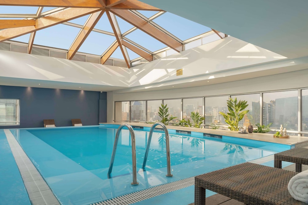 swimming pool spa