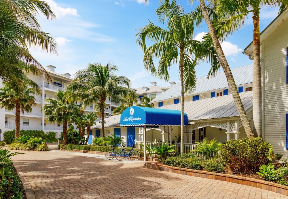Olde Marco Island Inn And Suites 8/57