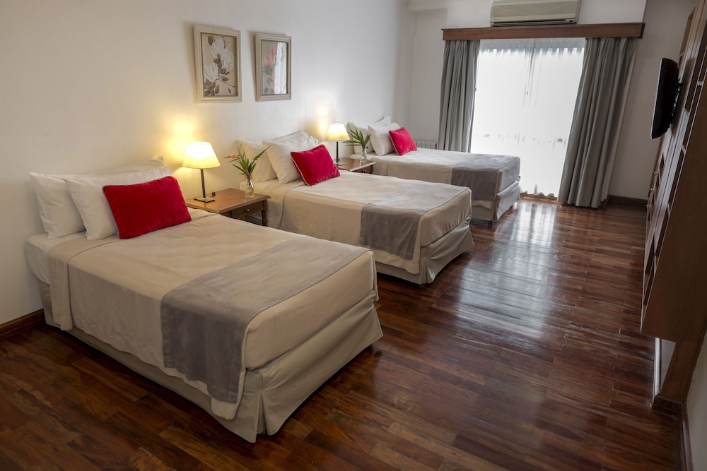 Saint George Hotel 15/50