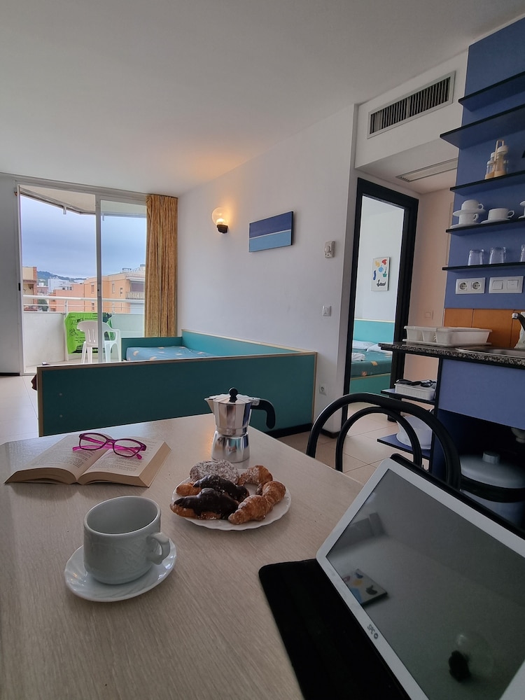 Lloret Sun Apartments 38/50
