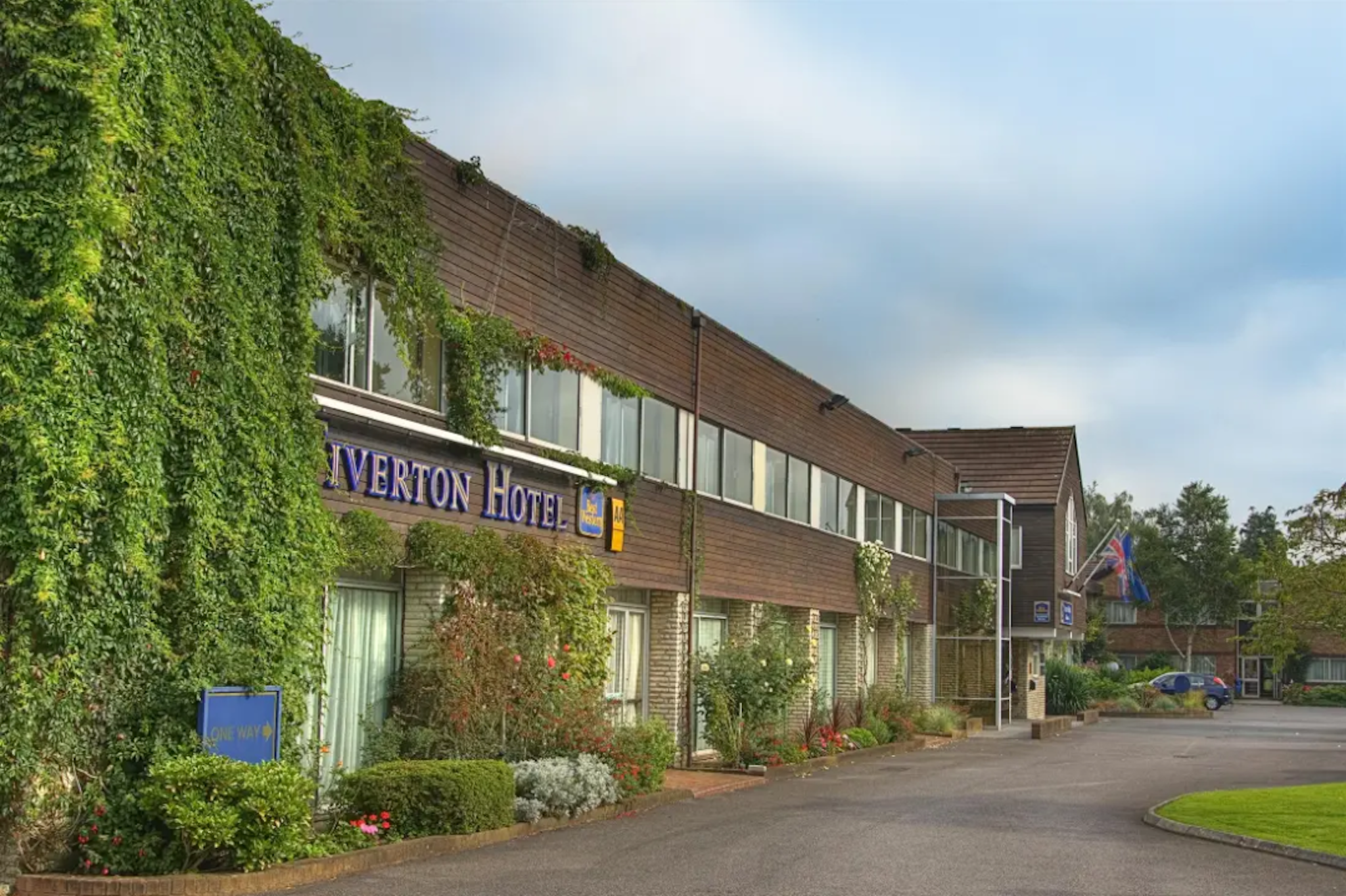 CBH The Tiverton Hotel 1/44