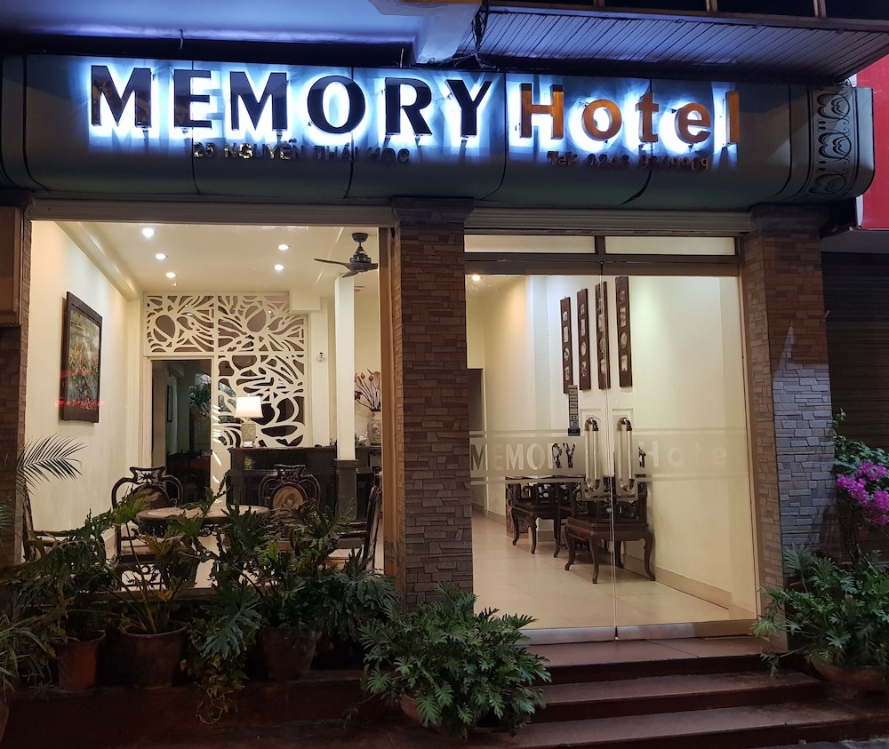 Memory Hotel 3/65