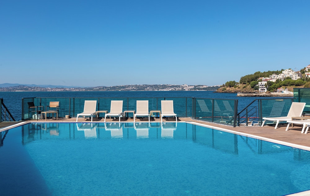 Vira Otel Suites 65/68