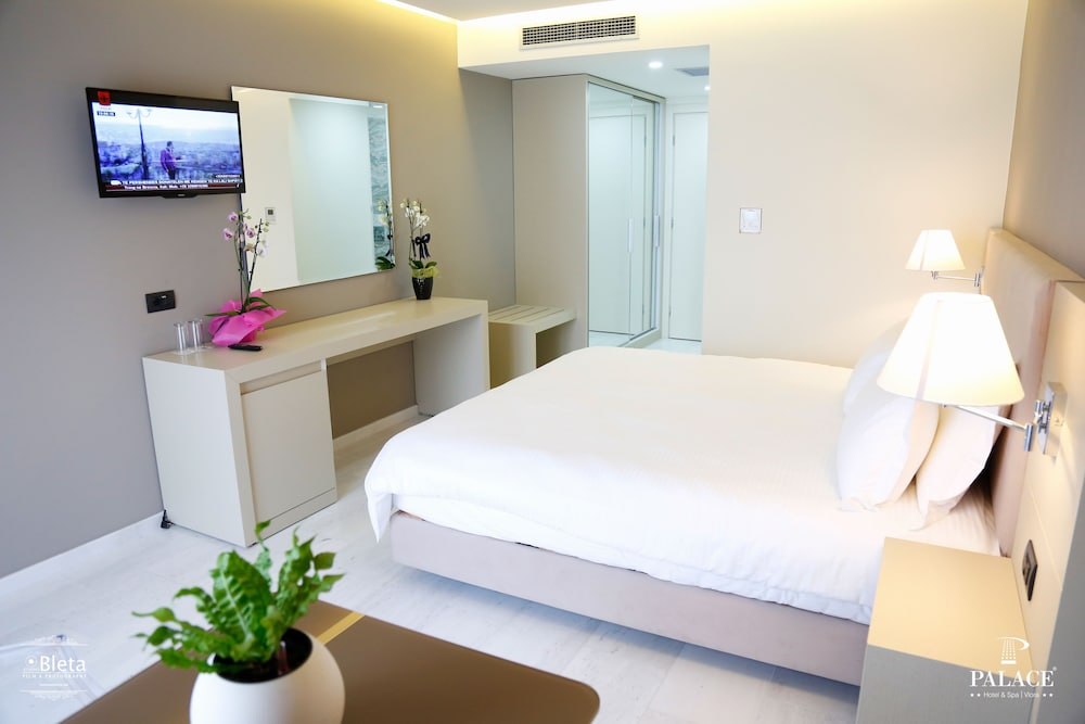 Hotel Palace Vlore 32/48
