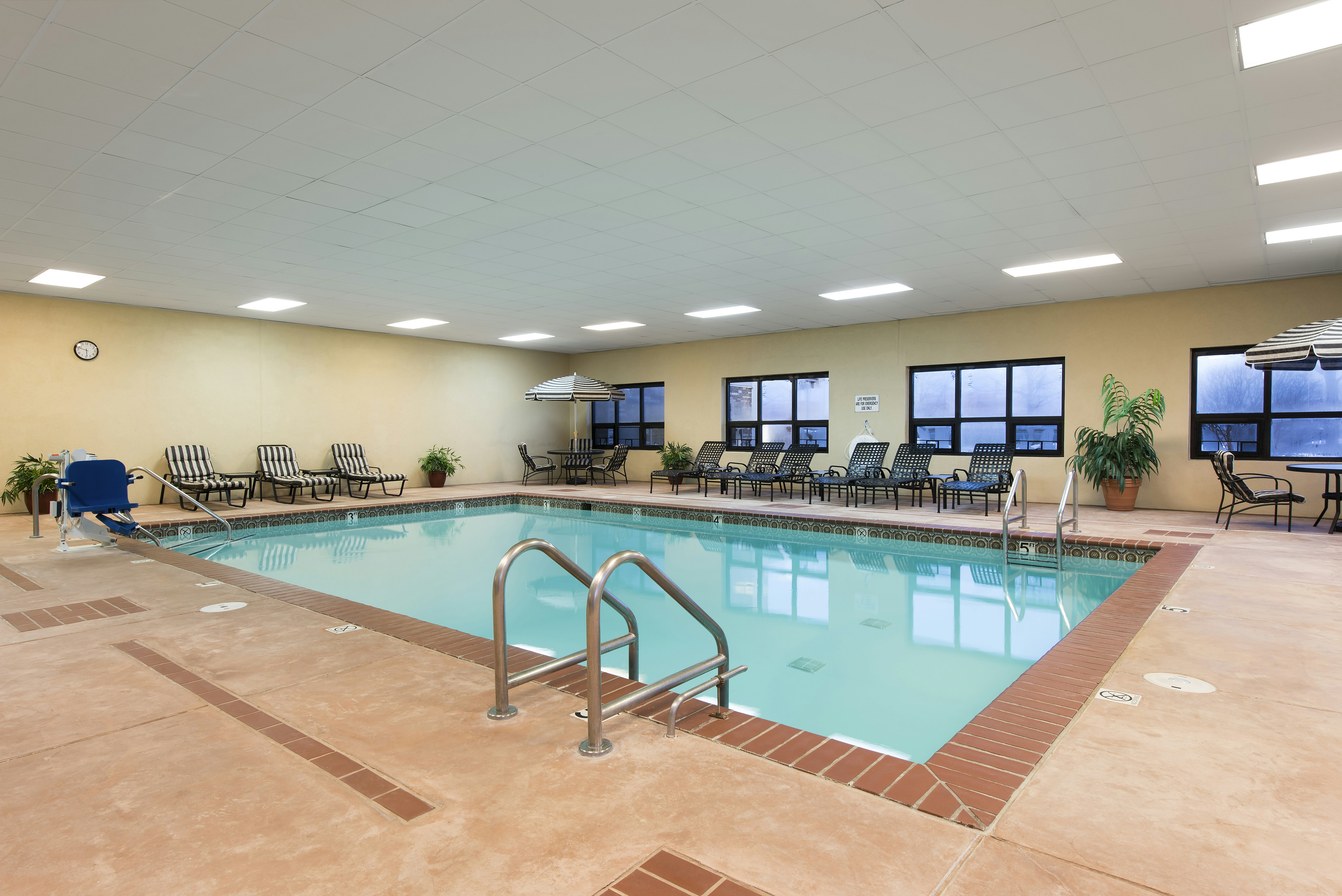 Hampton Inn Seymour 11/22
