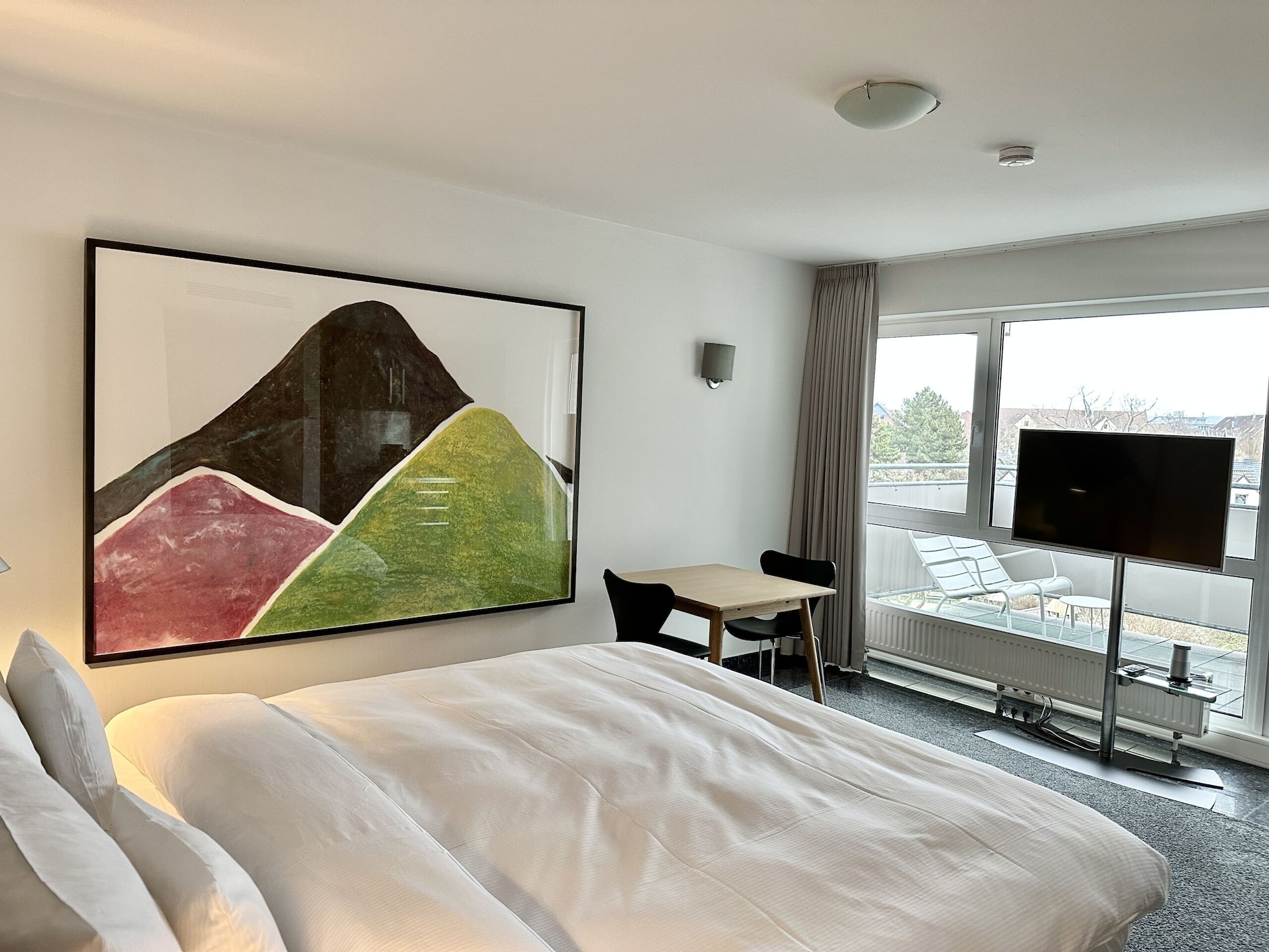 DELUXE, APARTMENT, KING BED