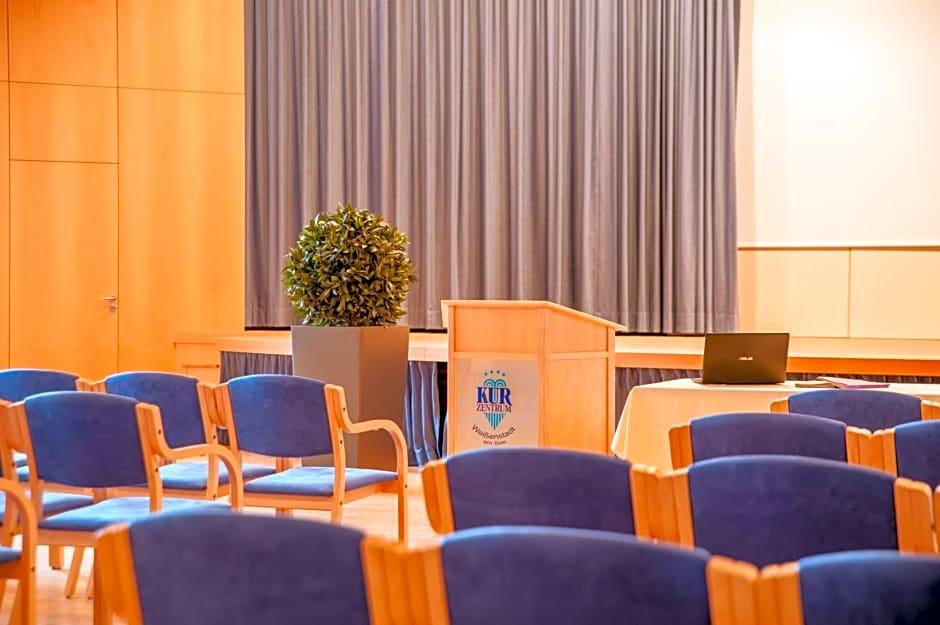 Gesundheitshotel Weissenstadt am See 39/48