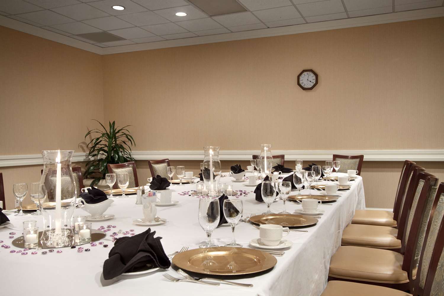 restaurant cafeteria