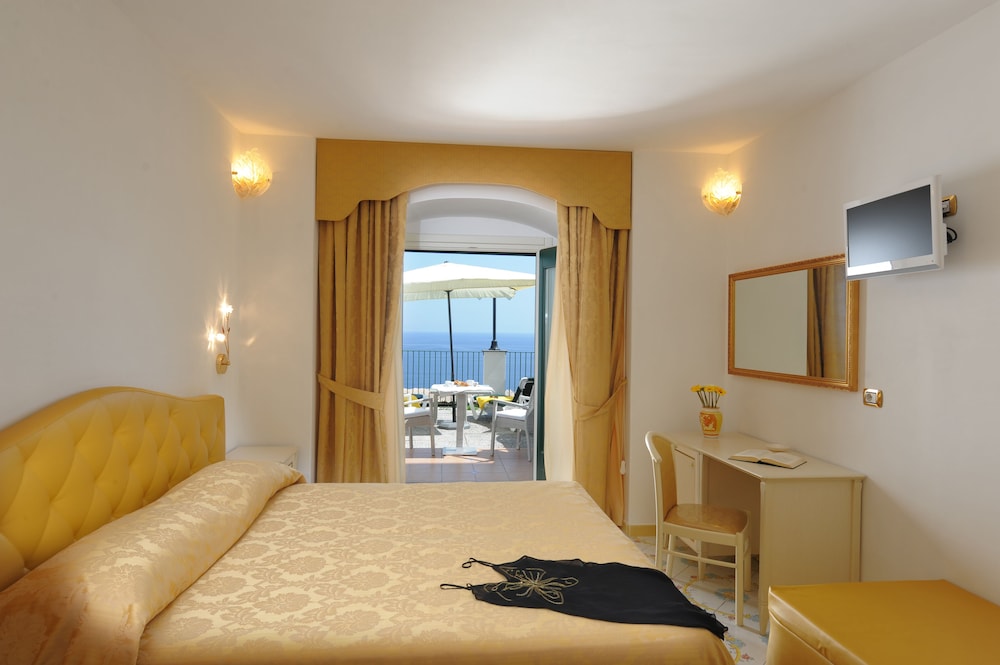 Hotel Villa Maria Pia 55/73