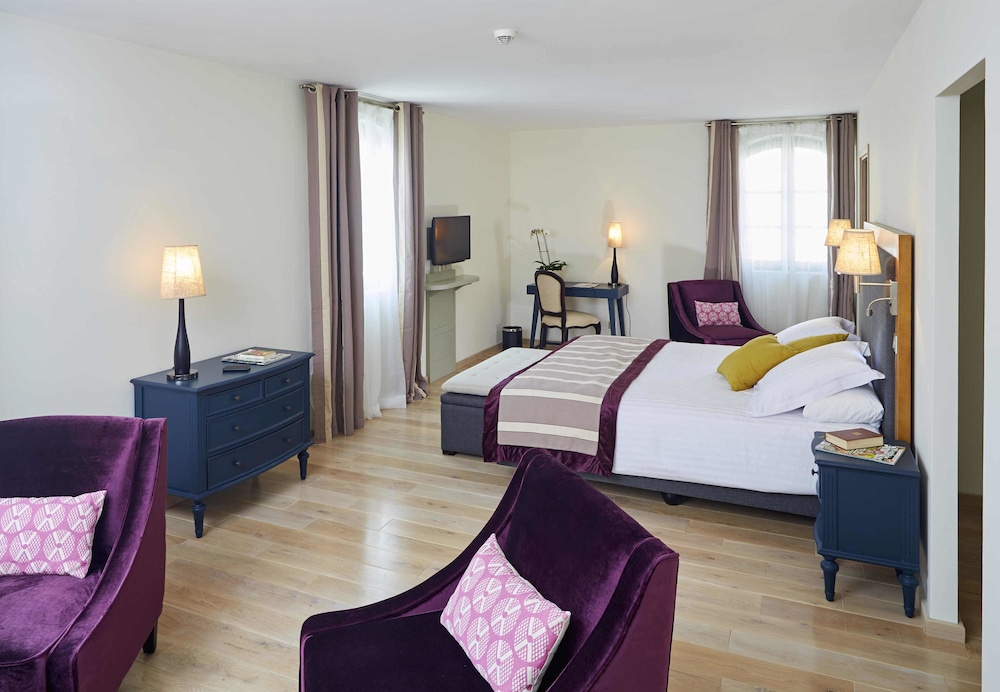 Hotel Castel Maintenon - Handwritten Collection 20/64